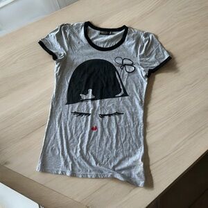 Forever 21 Twist woman T-shirt